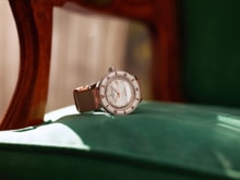 Women watch ∙ Automatic ∙ Mother of pearl ∙ Diamond(s)  ∙ Quick-release system ∙ Synthetic - #3